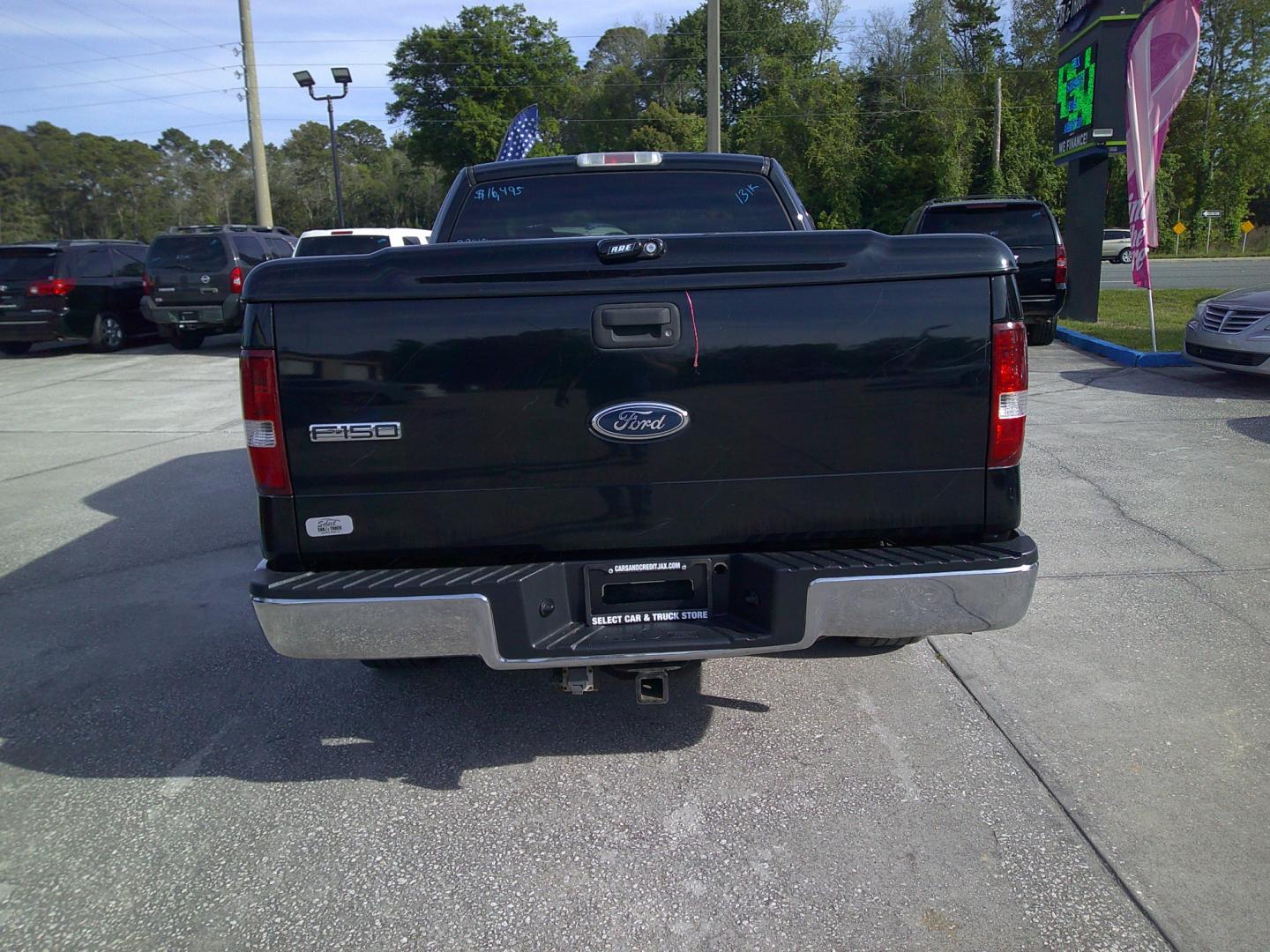 2004 BLACK FORD F-150 STX; XL; XLT; (1FTPX12554N) , located at 1200 Cassat Avenue, Jacksonville, FL, 32205, (904) 695-1885, 30.302404, -81.731033 - Photo#3